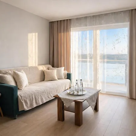 Apartament Elegant 1-bedroom Flat With Balcony Near Wrocław