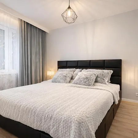 Elegant 1-bedroom Flat With Balcony Near Wrocław * Dobrzykowice