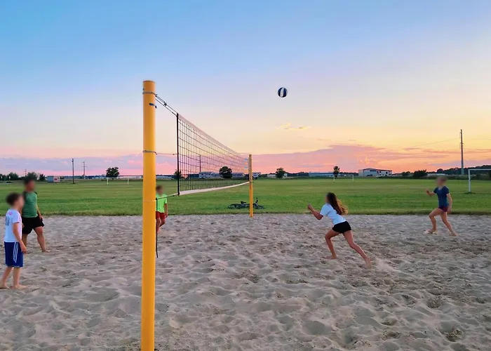 Elegant 1-bedroom Flat With Balcony Near Dobrzykowice